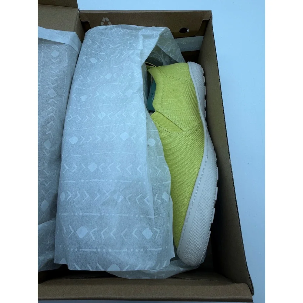 Zodiac Paige Citron FB Yellow Slip On Sneakers Womens 5M  NEW